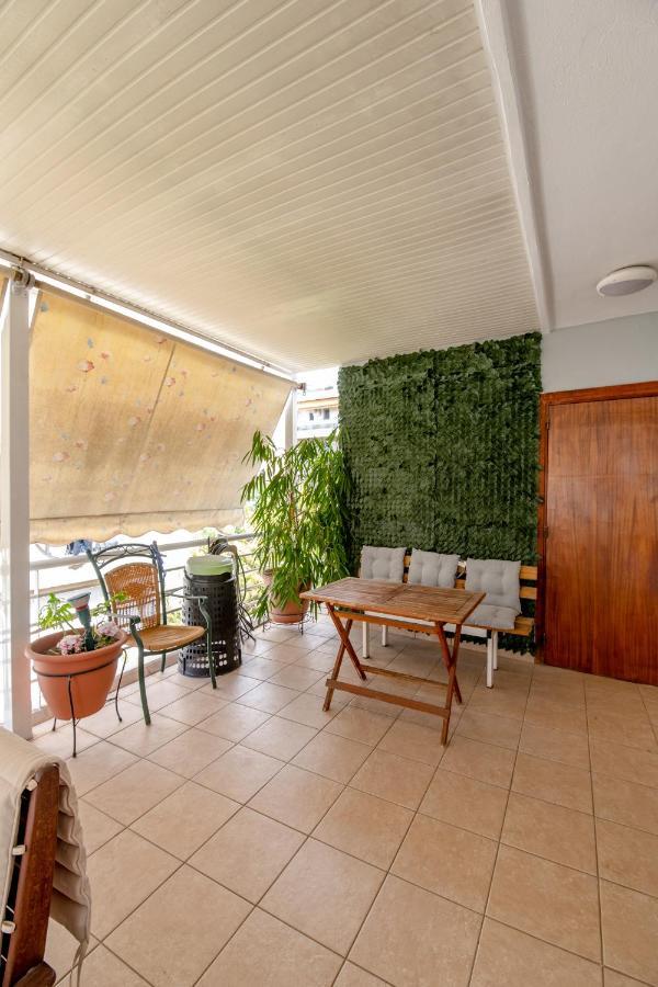 Evie'S Cozy Apartment Atena Exterior foto